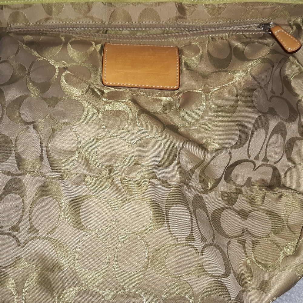 Authentic Medium Coach - image 6